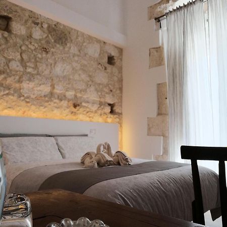 Bed and Breakfast La Sicilia In Un Sogno Syrakus Exterior foto